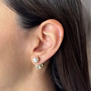 ARETE DOBLE PERLA AGARRE DORADO