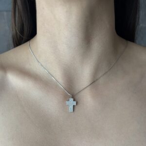 COLLAR CRUZ ANCHA ZIRCONIAS