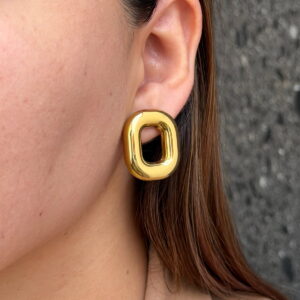 ARETE CUADRADO CILINDRICO HUECO