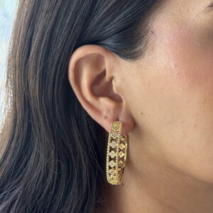 ARRACADA TREBOL CON ZIRCONIA