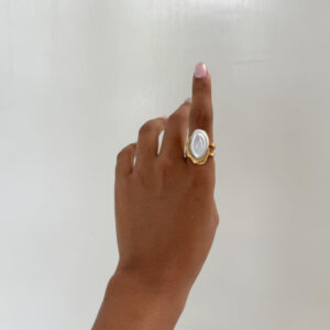 ANILLO ENCAPSULADO CON PERLA