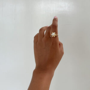 ANILLO FLOR CON PERLITA