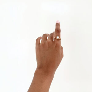 ANILLO GOTA ZIRCONIA