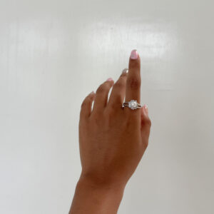 ANILLO FLOR CON ZIRCONIAS Y PERLITA