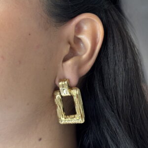 ARETE RECTANGULAR HUECO CON LINEAS