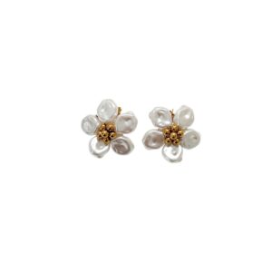 ARETE FLOR DE PERLA SINTETICA