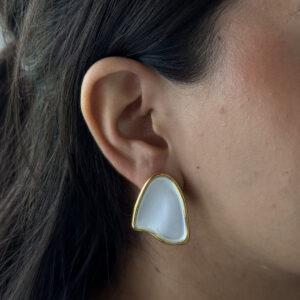 ARETE OVALO ASIMETRICO ESMALTADO