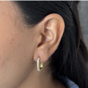 HOOPS RECTANGULAR CON ZIRCONIAS CH