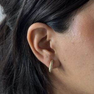 HOOPS RECTANGULAR CON ZIRCONIAS MED