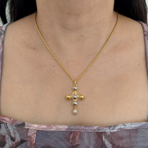 COLLAR CRUZ DE ESFERAS BI TONO
