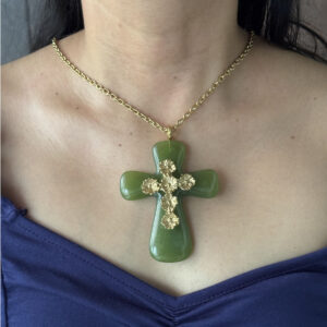 COLLAR CRUZ ACRILICO MAXI