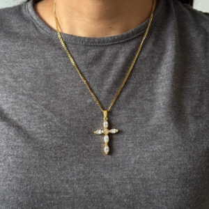 COLLAR CRIZ CON ZIRCONIAS