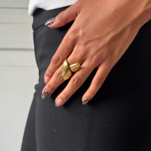ANILLO ENTRELAZADO CHUNKY
