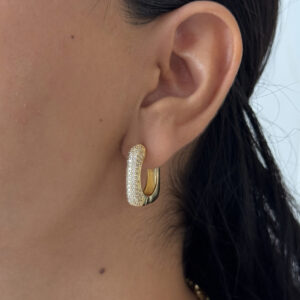 HOOPS CUADRADO CON ZIRCONIA ENFRENTE GDE