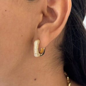 HOOPS CUADRADO CON ZIRCONIA ENFRENTE MED
